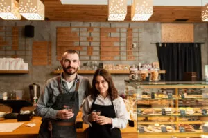 empresa local: empreendedores na padaria